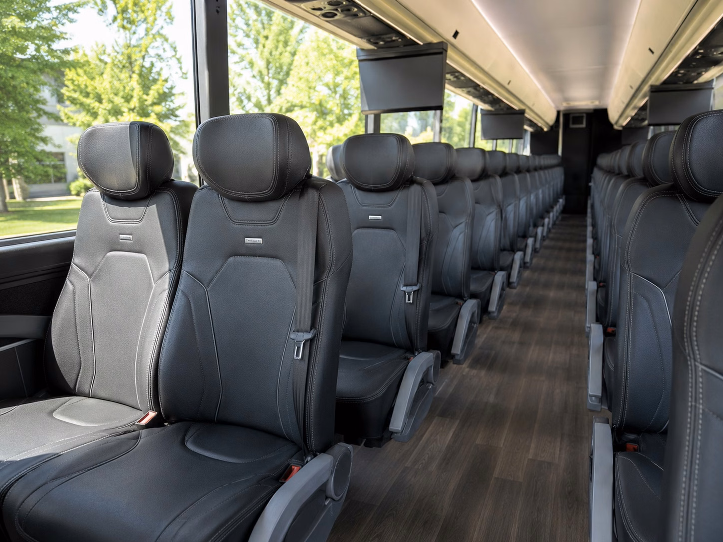 airport transfers and long distance wedding guest shuttles in pearland