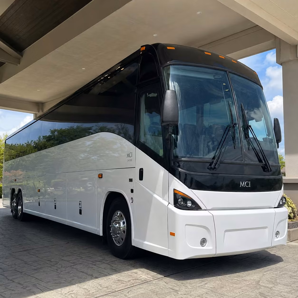 compare airport transportation options in pearland and beyond