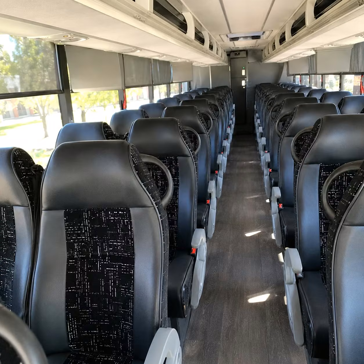 pearland charter bus rentals for school field trips